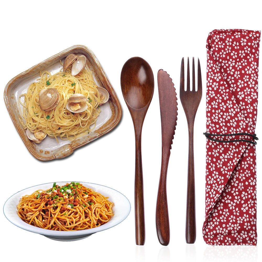 Bamboo cutlery set