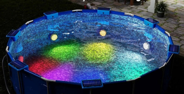 Solar underwater pool light with remote control