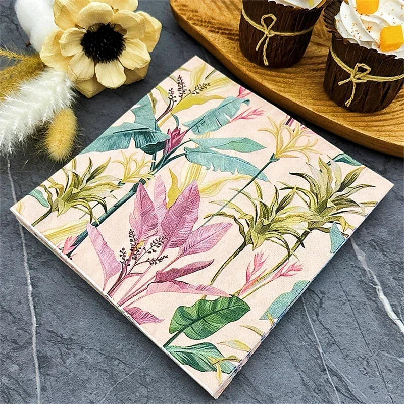 Flower motif paper napkins