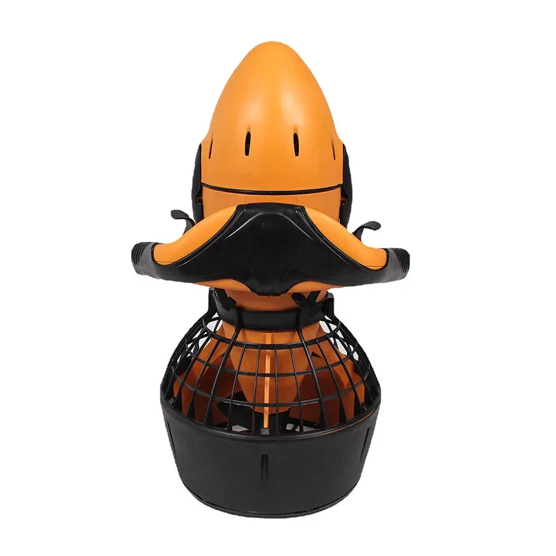 Underwater hand propeller for divers