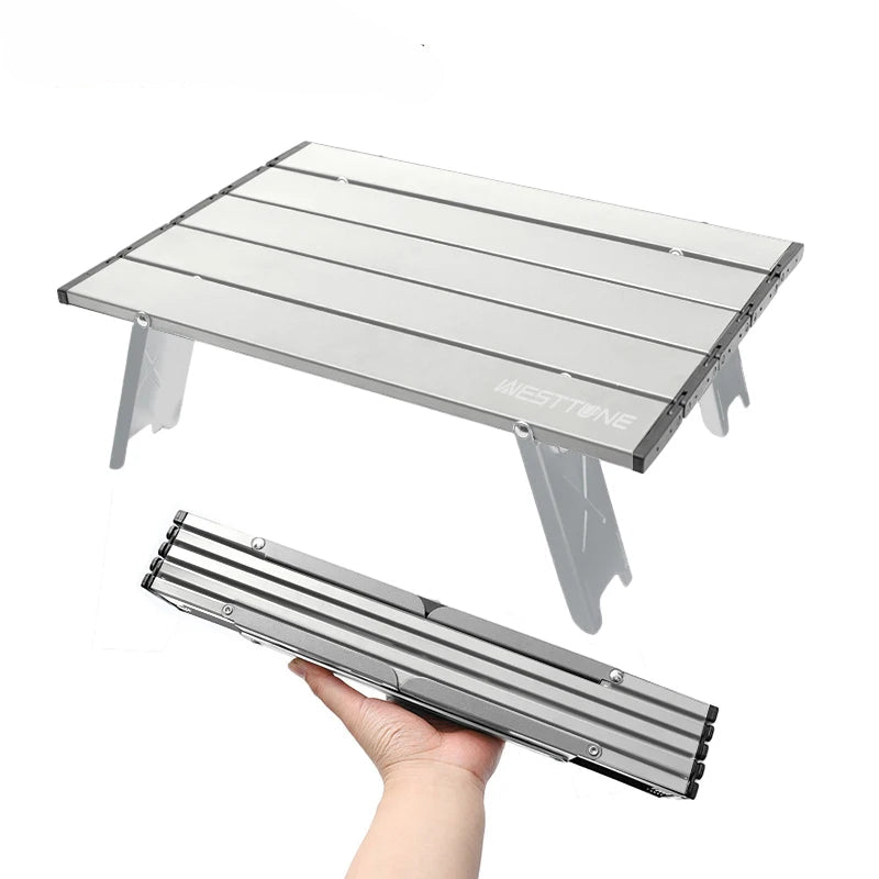 Mini camping table made of aluminum