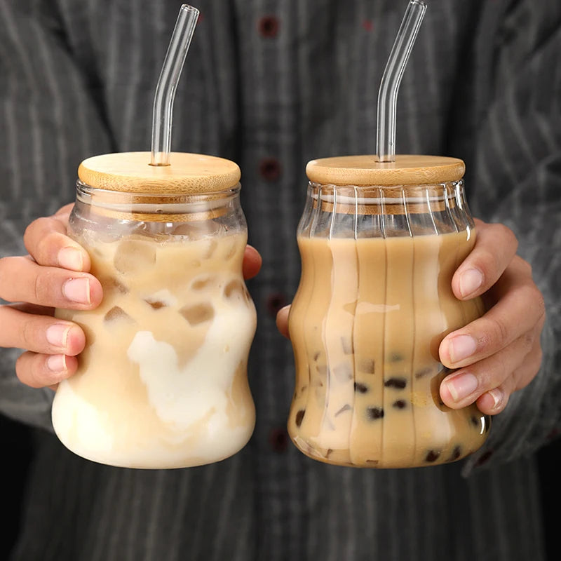 Drinking glass with wave shape, lid &amp; straw (400ml)