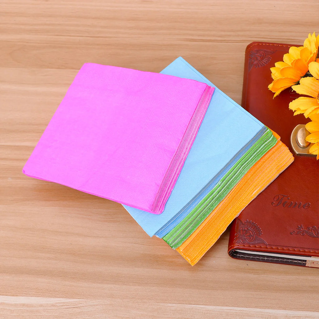 Set of 80 plain dinner napkins