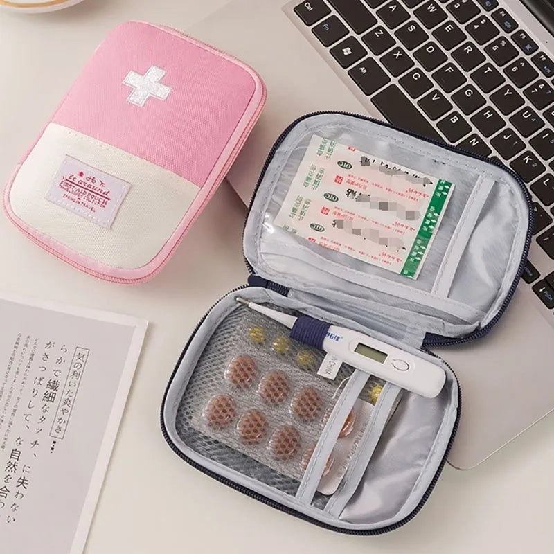 Compact emergency medical bag