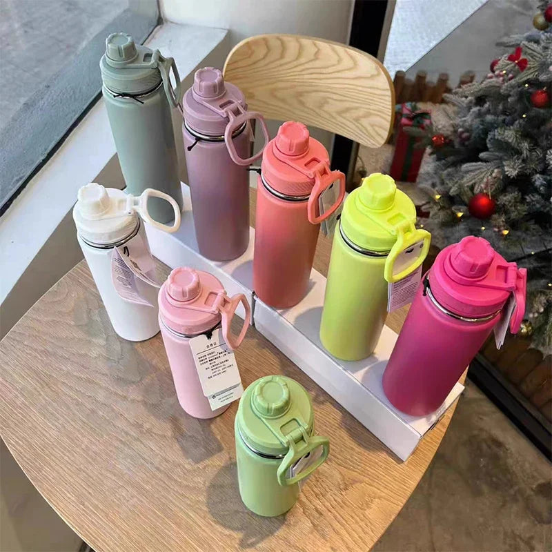 Stainless steel insulated drinking bottle 710 ml